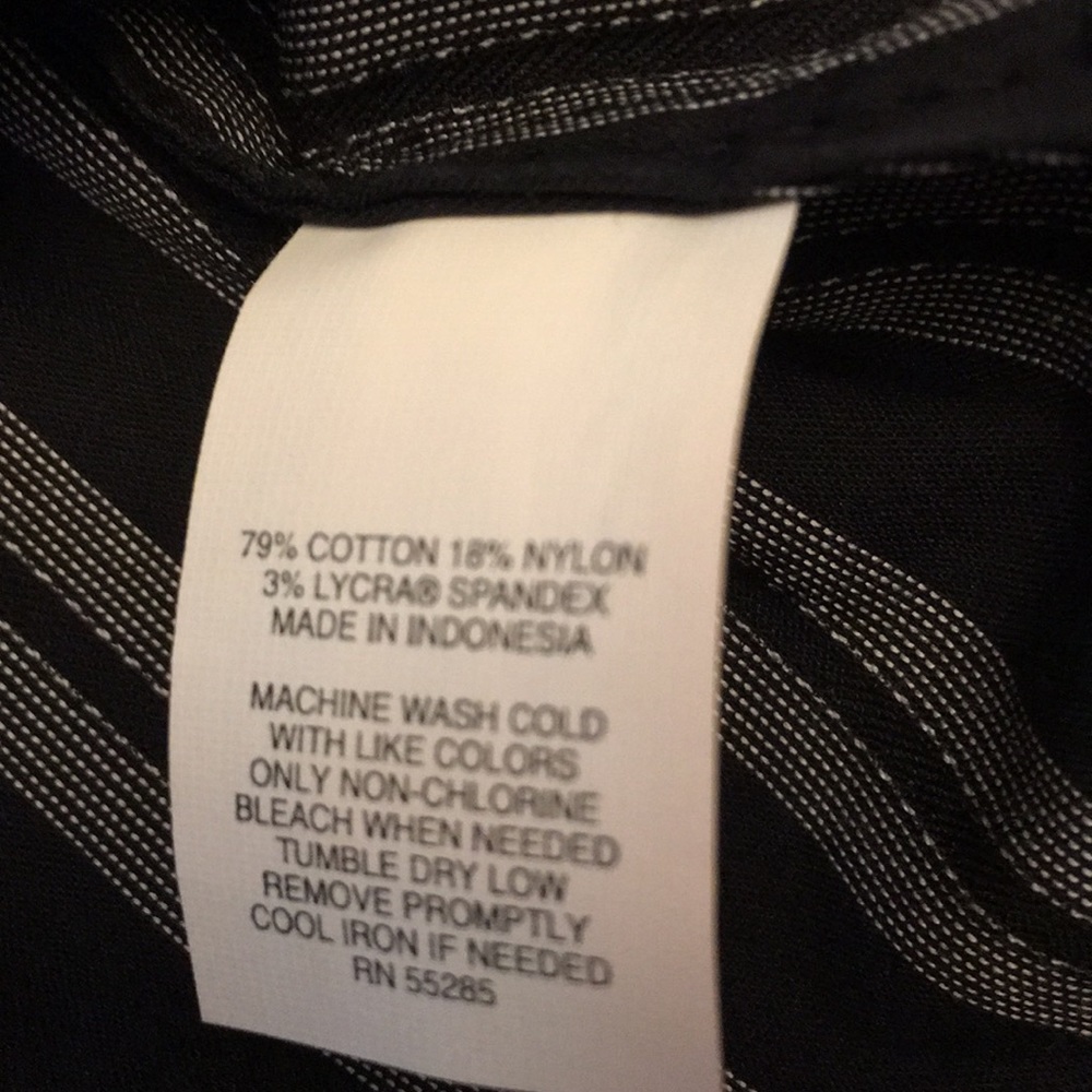 Express Design Studio Button Down Size Small - image 4